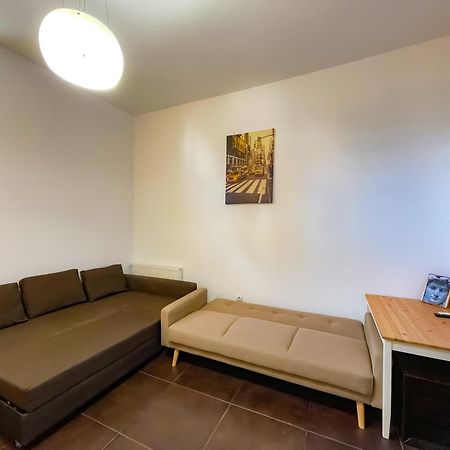 Cool Flat In The Heart Of Bucharest'S Fun And History 아파트 외부 사진